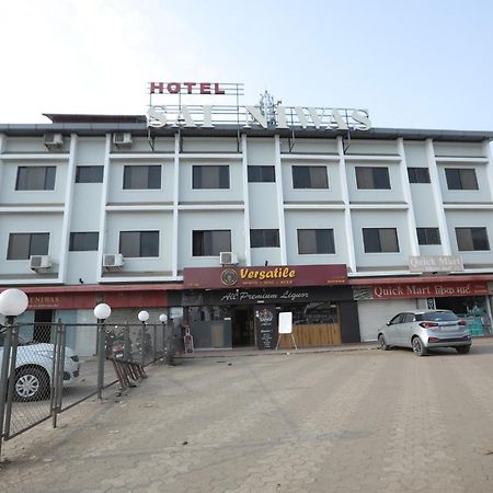Hotel Sai Niwas Lonavala Eksteriør bilde
