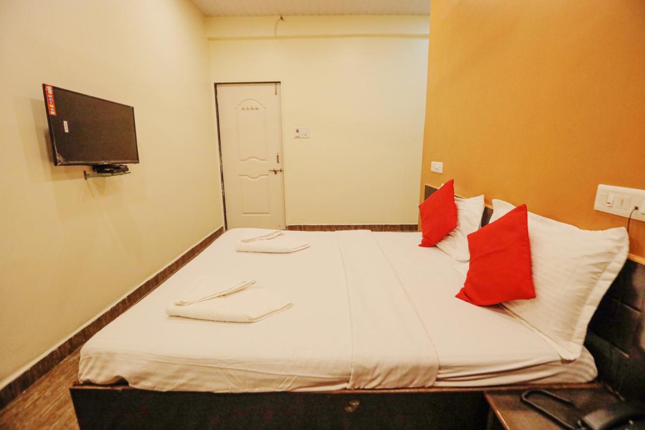 Hotel Sai Niwas Lonavala Eksteriør bilde
