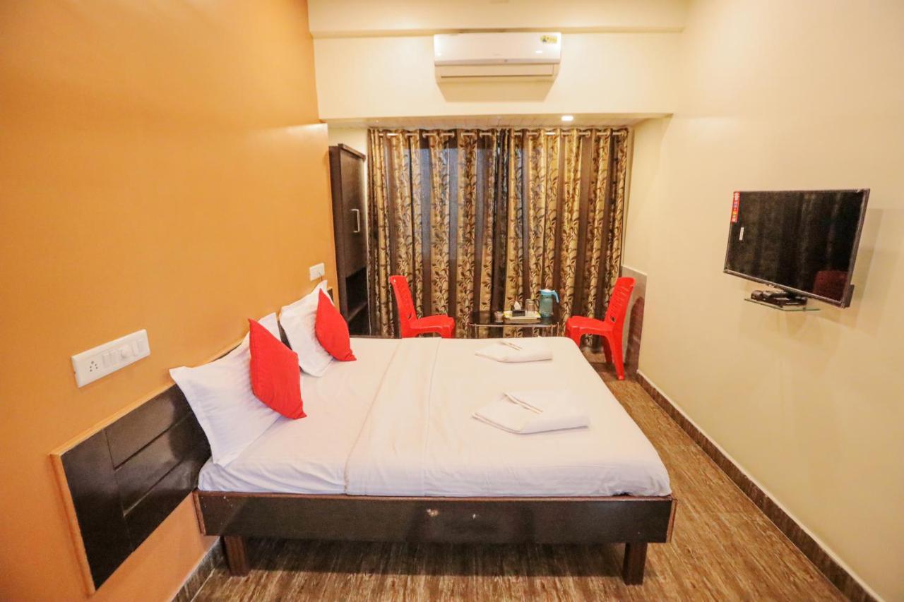 Hotel Sai Niwas Lonavala Eksteriør bilde