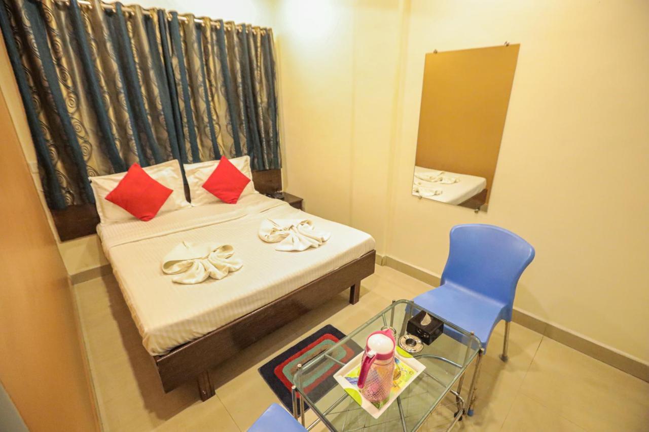 Hotel Sai Niwas Lonavala Eksteriør bilde