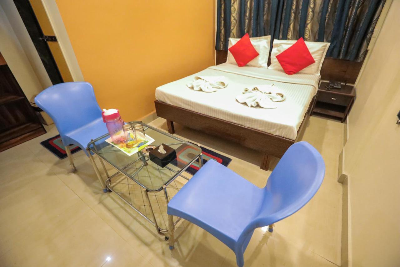 Hotel Sai Niwas Lonavala Eksteriør bilde