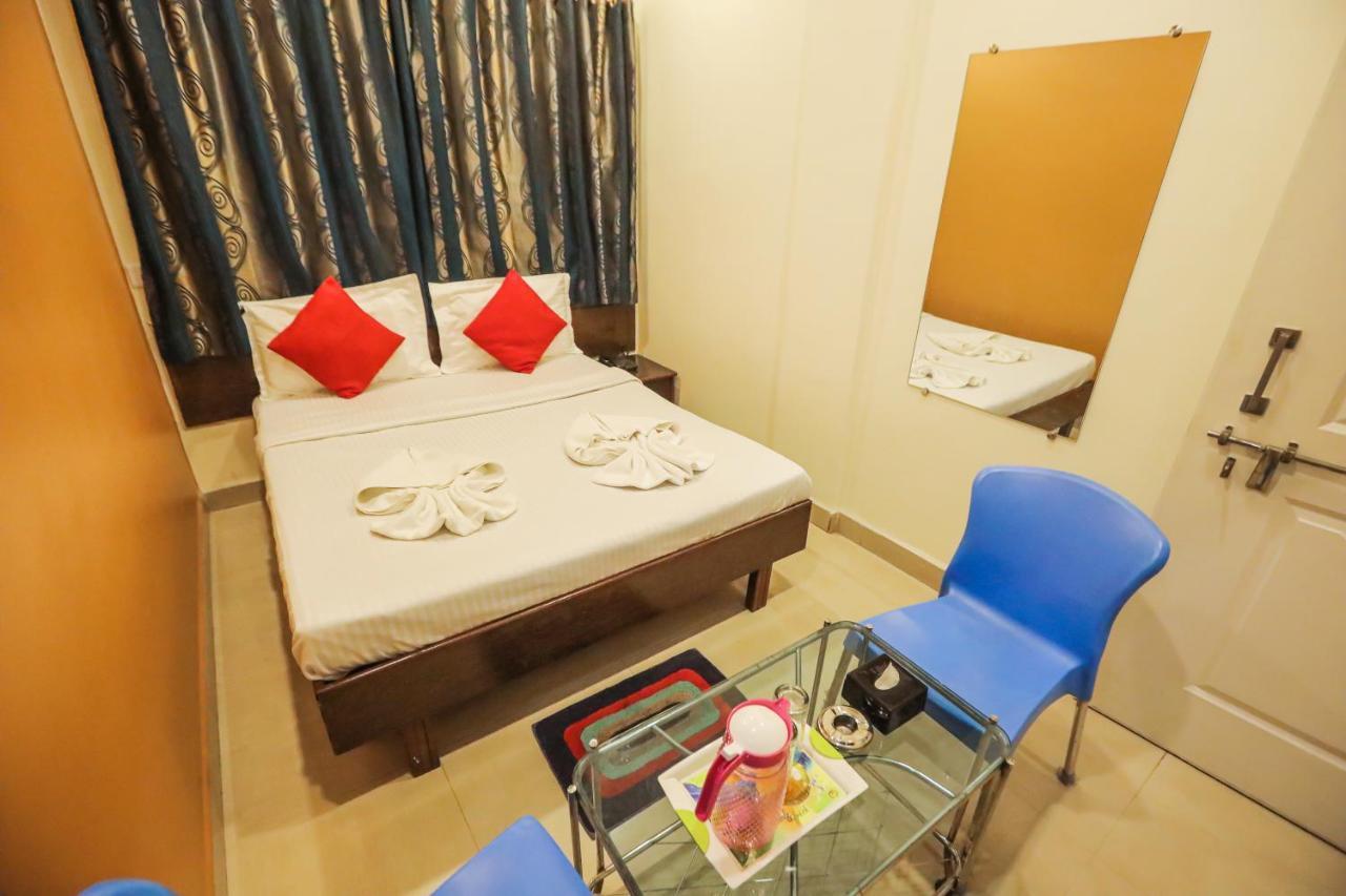 Hotel Sai Niwas Lonavala Eksteriør bilde